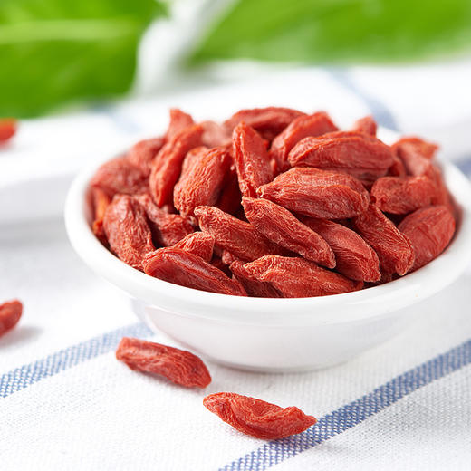 【GJ链接请勿用!!!】【正宗宁夏特级枸杞】买250g/2袋红枸杞赠100g/1罐青海特级黑枸杞 到手只要118元 商品图3