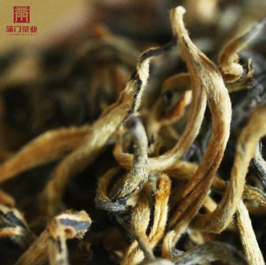 【第2件半价 荣获中普茶杯银奖】蒲门 岁岁红滇红 特级金芽金针红茶礼盒 240g/盒（京东同款） 商品图2