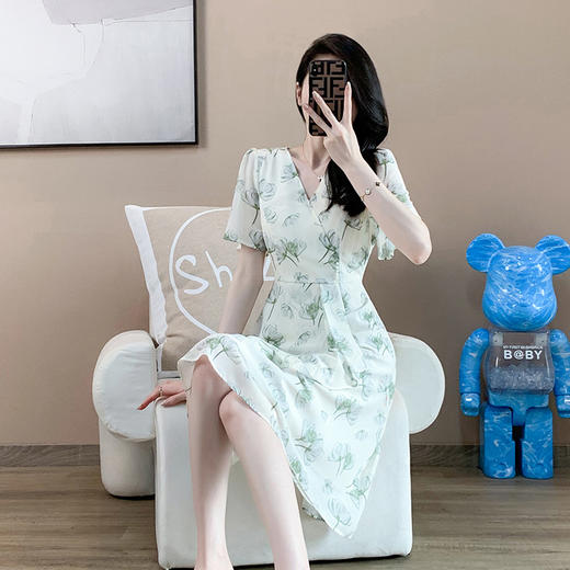 奢姿2023年夏季新款大码女装印花V领雪纺连衣裙胖妹妹减龄裙子9932825455 商品图2