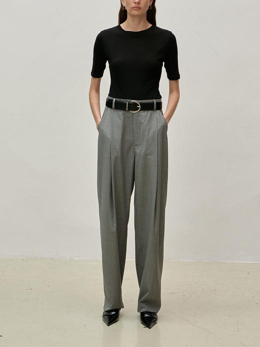 Viktoria Chan | SS23112 Melanie basic Tshirt [短袖上衣 黑 / 白 ] 商品图5