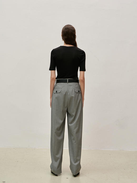 Viktoria Chan | SS23112 Melanie basic Tshirt [短袖上衣 黑 / 白 ] 商品图9
