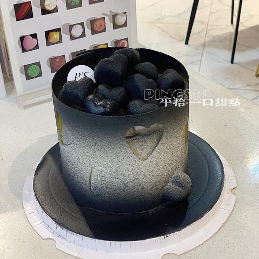 巧克力爱心蛋糕 商品图0