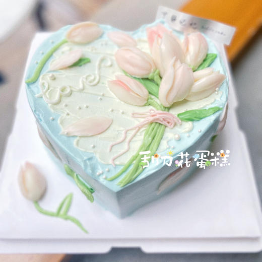 女士母亲节 桃心形刮刀花蛋糕 提前一天预定 下单前请仔细阅读商品详情 商品图0