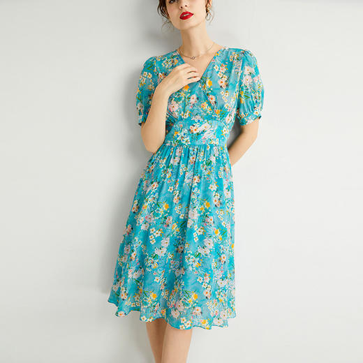 v领时尚收腰桑蚕丝，碎花真丝连衣裙KBN-230117 商品图1