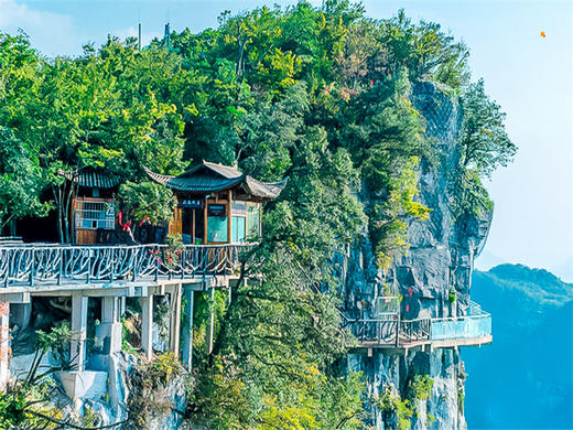 五一4日【湘西张家界】户外深度游-张家界天门山-芙蓉镇-凤凰古城-边城茶峒古镇-矮寨大桥-坐龙峡 商品图5