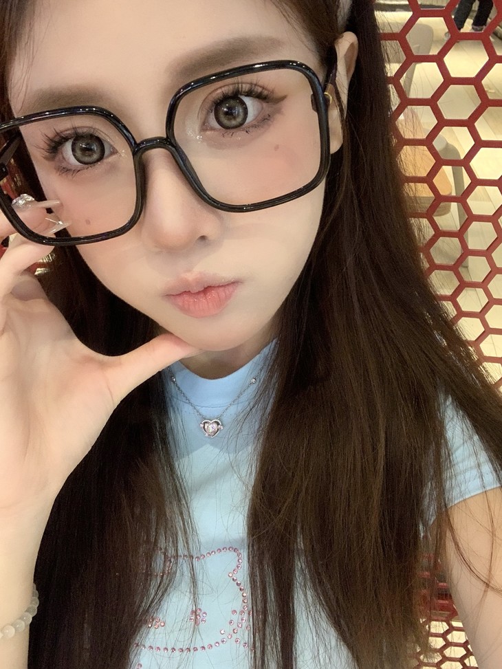 Hanawink美瞳 年抛隐形眼镜 泪光熊14.5mm 1副/2片 左右可不同度数-VVCON美瞳商城13