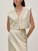 Viktoria Chan | SS23037 Tine V neck top [ 短背心 浅卡其 / 黑 ] 商品缩略图0