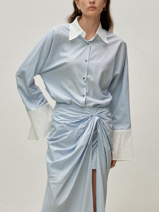 Viktoria Chan | SS23004 Stina flowy shirt [ 衬衫 白 / 蓝白条纹 ] 商品图1