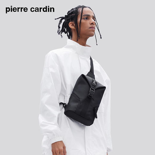 皮尔卡丹magician系列 都市休闲男士斜挎包扩容 商品图0