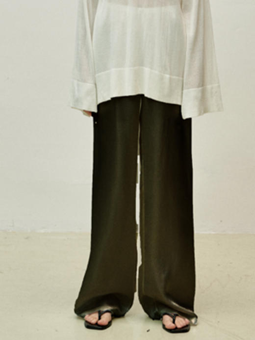 Viktoria Chan | SS23030 Nika satin trousers[ 阔腿裤 黑 / 白 ] 商品图10
