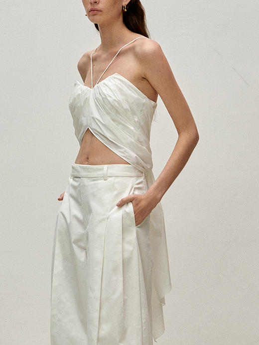 Viktoria Chan | SS23011 Astrid strap top [吊带露背上衣 米白 ] 商品图3