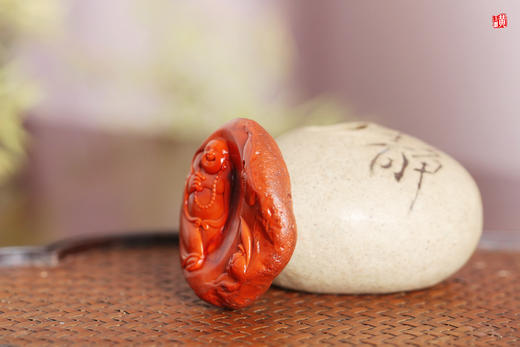 南红精雕【笑佛】吊坠 商品图1