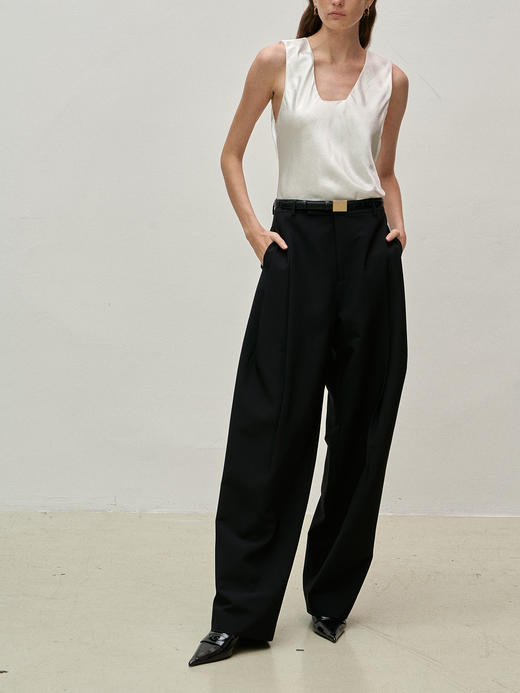 Viktoria Chan | SS23012 Astrid pleated trousers[ 长裤 黑 / 白 / 浅米 ] 商品图3