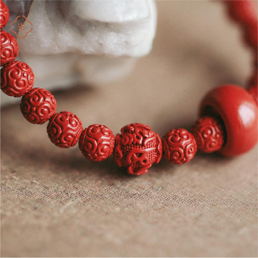 米马饰物  化太岁！6.5-7mm高含量(90%+)提升阳气磁场六字真言护身朱砂手串 商品图1