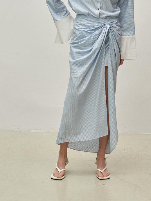 Viktoria Chan | SS23006 Astrid gathered skirt [ 半裙 深灰 / 卡其 / 浅蓝 ] 商品图0