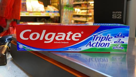 高露洁三色牙膏200g 商品图0