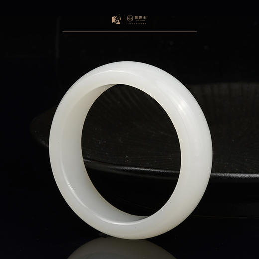 新疆国玉盟世玉和田玉羊脂玉手镯圈口60.9【带证书·顺丰物流】 商品图1