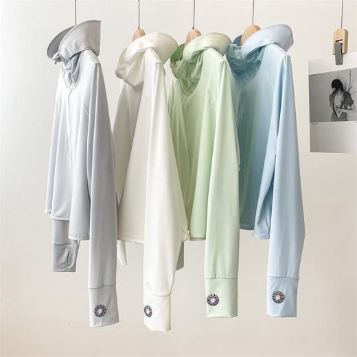 【买一赠三】2024防晒新款高端冰丝防晒衣女款夏季2024新款防紫外线透气轻薄款防晒服外套 商品图0