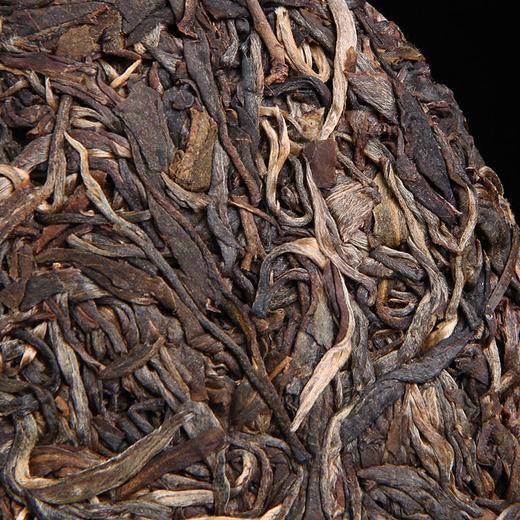 吉顺号2014年蓝票《困鹿山》困鹿山高杆古树普洱生茶357g 商品图2