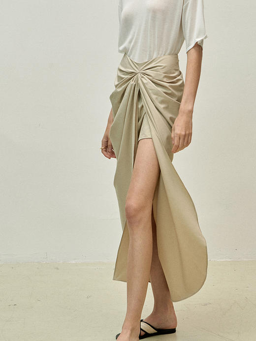 Viktoria Chan | SS23006 Astrid gathered skirt [ 半裙 深灰 / 卡其 / 浅蓝 ] 商品图1