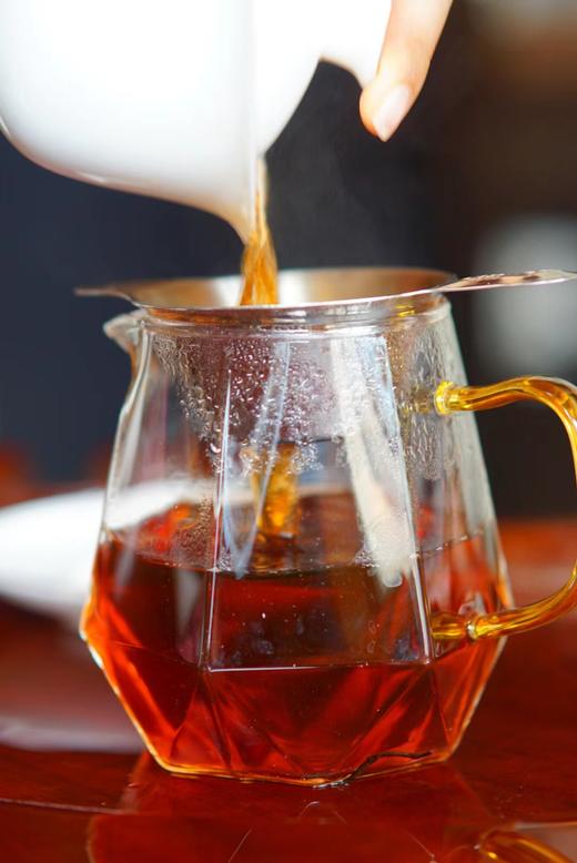 2013老曼峨：熟茶中的高货！它代表了高端熟茶之美，仅30公斤！ 商品图3
