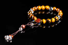 吉祥天地 虎眼石十八子