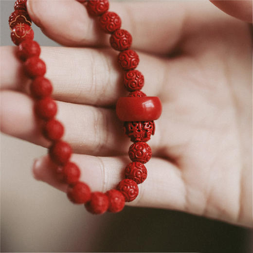 米马饰物  化太岁！6.5-7mm高含量(90%+)提升阳气磁场六字真言护身朱砂手串 商品图0