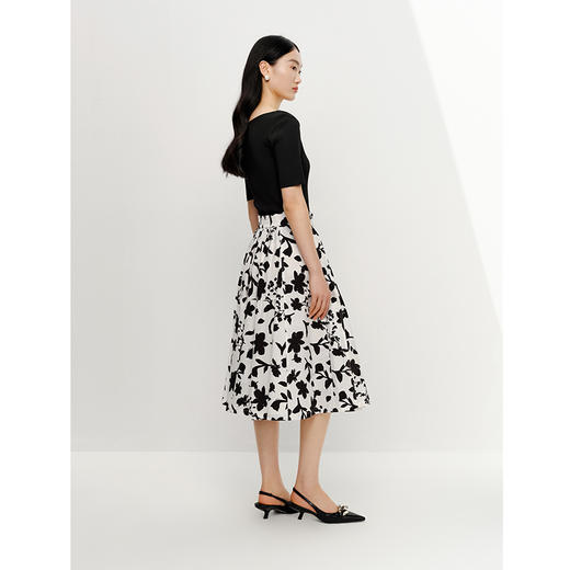 NEELLY纳俪商场同款针织衫女短袖夏季镂空别致设计感短款上衣修身N23042A01037 商品图3