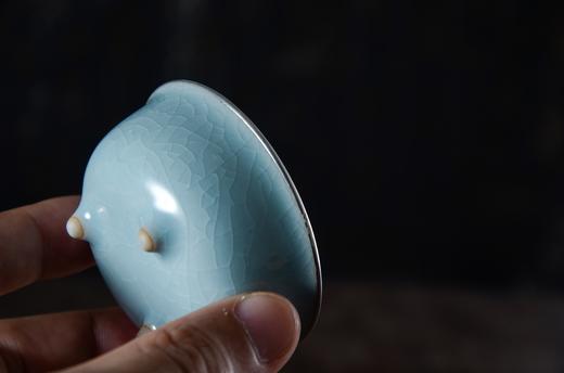 【采购专享】三足鼎立哥窑单杯 商品图3