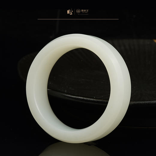 新疆国玉盟世玉和田玉羊脂玉手镯圈口55.5【带证书·顺丰物流】 商品图3