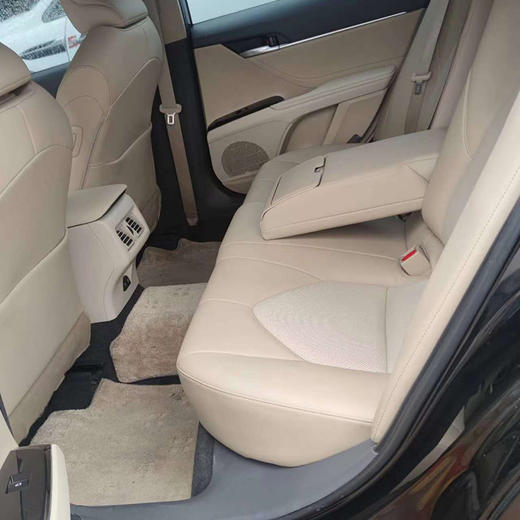 丰田	凯美瑞 2.0G 豪华版 国 VI【长租-深圳】 商品图6