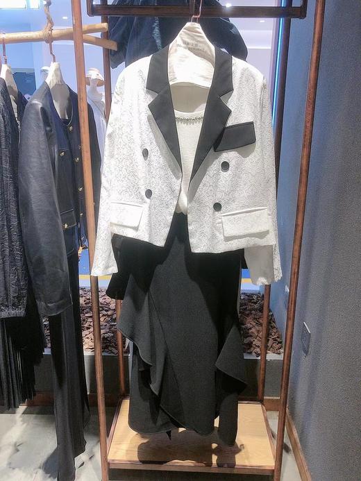 2F印象主题外套 商品图0