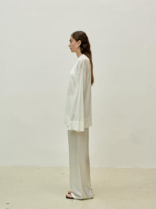 Viktoria Chan | SS23030 Nika satin trousers[ 阔腿裤 黑 / 白 ] 商品图7