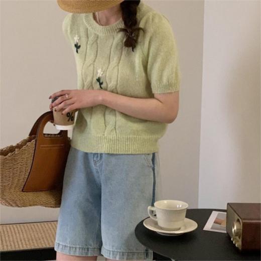 【华伦天奴Valentino·Orlandi】复古淡雅小花针织短袖-6910款！！复古慵懒风拉满，耐看不厌久穿不变，瞬间提升品味，简约感/气质休闲 商品图5