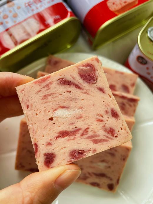肉感十足！鹅滋道【午餐肉】孩子们都爱吃 鲜肉制作 肉香扑鼻 大块肉粒看得见 餐桌上的“百搭”选手 商品图0