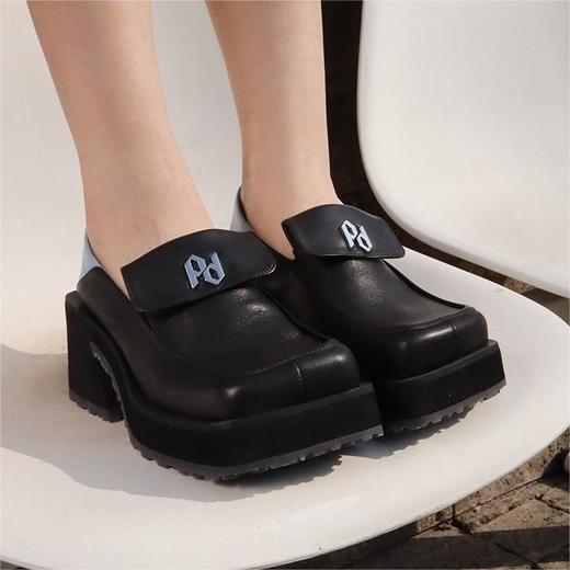 方头厚底乐福鞋 商品图0