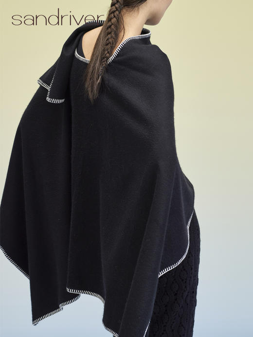 羊绒锁边U型披肩 SJF95P708C 商品图1