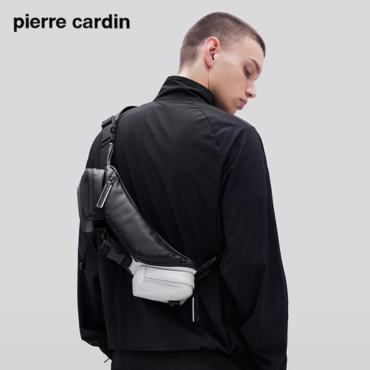 皮尔卡丹caper系列 撞色胸包男式斜挎包 商品图1