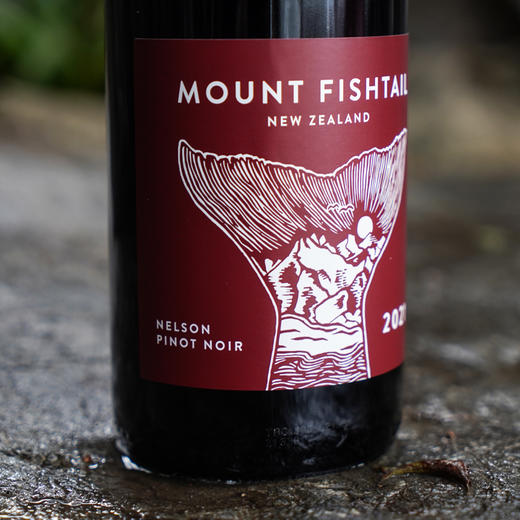 五星高分！新西兰鱼尾山黑皮诺干红Mount Fishtail Pinot Noir 2021 不输勃艮第明村级水准黑皮诺 商品图5