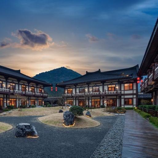 【避暑长兴 | 周末不加价 | 聚会专享】湖州长兴 | 长兴大唐贡茶恒力度假酒店聚会套餐，￥449起/单人2晚，￥649起/单人3晚，2人起订，欢聚长兴，一秒穿越 “大唐盛世”~ 商品图1