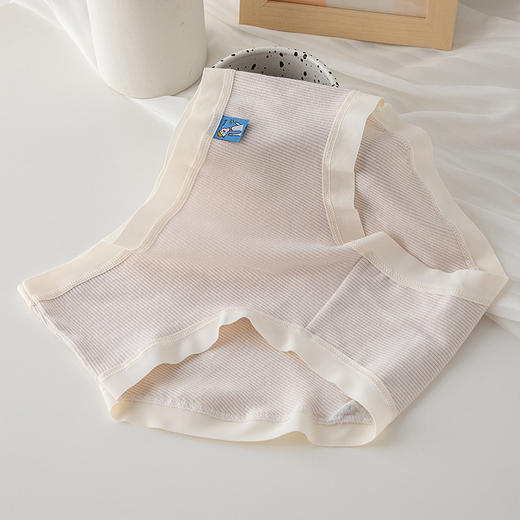 6条装【少女心纯棉透气内裤】简约纯色卡通布标内裤女士中腰包臀透气纯棉裆学生三角裤 商品图8
