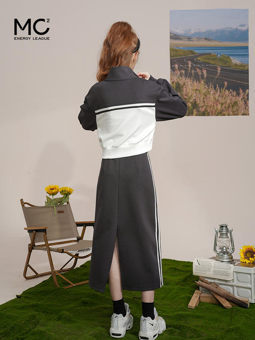 MC2时尚卫衣套装裙女2023新款翻领短款上衣配织带半裙气质两件套 商品图1