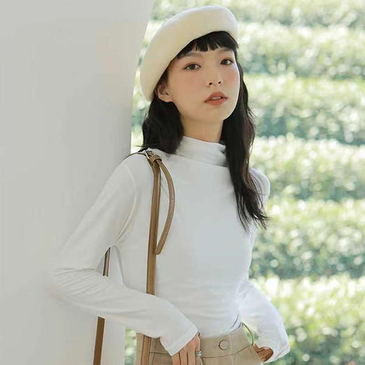 【应季好物】牛奶绒半高领打底衫 商品图3