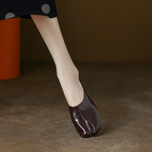 舒适爆款，浅口柔软舒适网红分趾猪蹄鞋SSS-S5046 商品图5