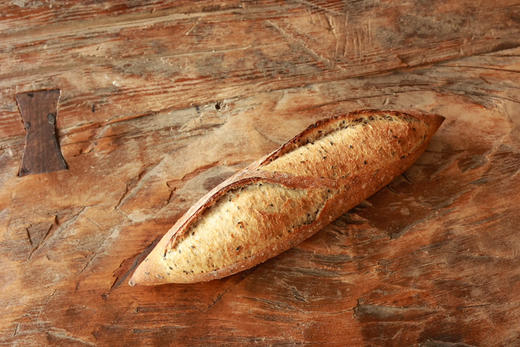 龙眼蜜谷物法棍 商品图0