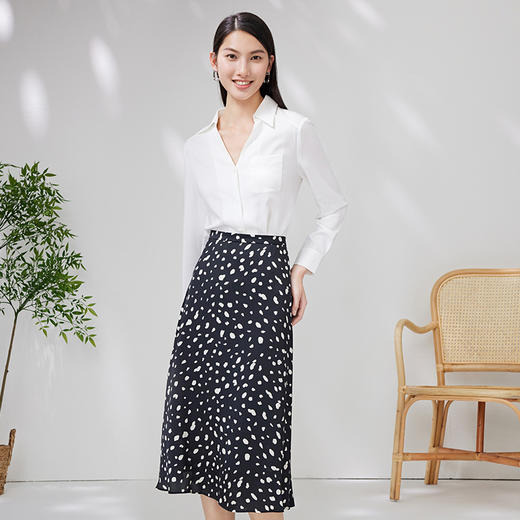 EITIE爱特爱夏季新款优雅时尚高腰百搭印花半身裙7006709 商品图1