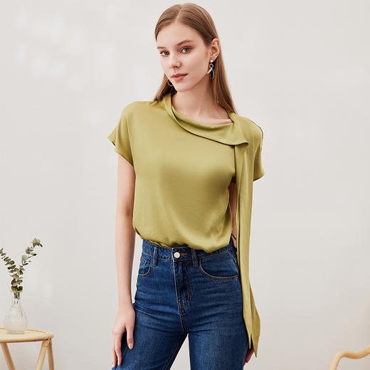 EITIE爱特爱夏季新品通勤百搭简约优雅小上衣7013702 商品图2