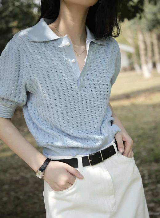 女反领露空上衣8665 商品图0