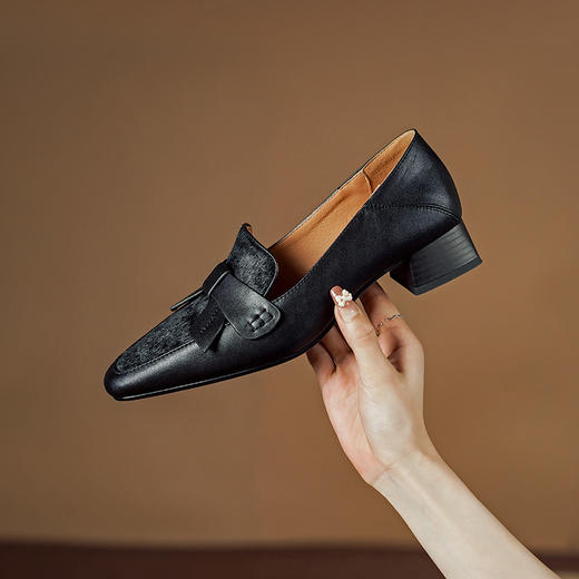 优雅百搭，头层牛皮+马毛粗跟单鞋DJC-843 商品图6