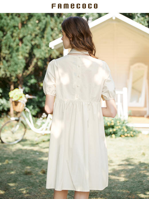 Famecoco范可儿钩花镂空拼贴连衣裙夏季宽松泡泡袖娃娃裙FAB3FA019 商品图2